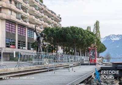 La statua di Freddie Mercury e il COVID-19